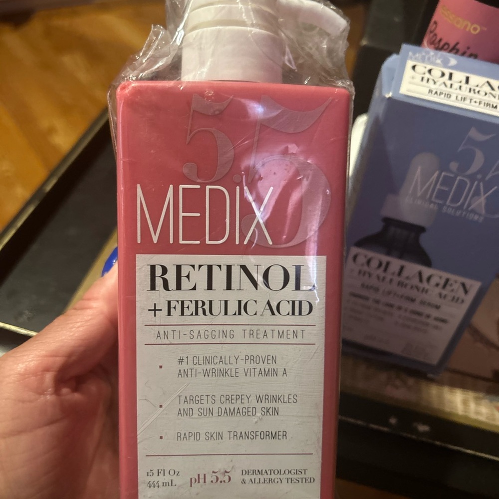 Bundle! Retinol + Ferulic Acid Anti-Sagging AND Collagen + Hyaluronic Acid - NIB